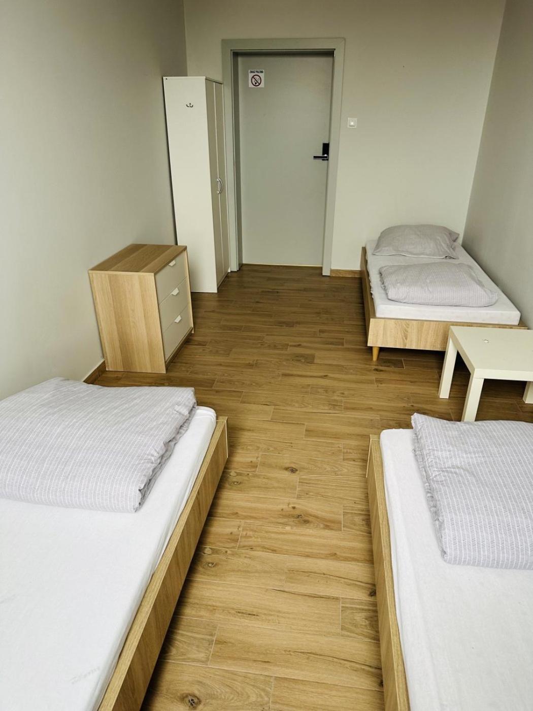 Hostel Starbal Radom Exterior foto